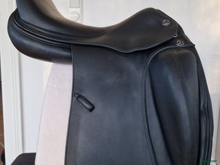 Sadlar hästutrustning till salu: Prestige X-Helen dressyrsadel i Åkersberga - Annons 15