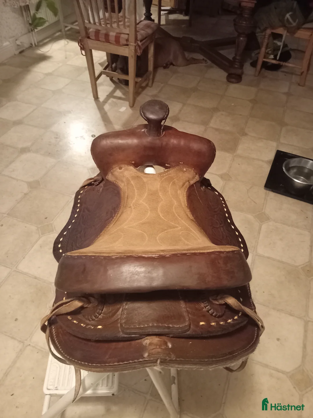 Sadlar hästutrustning till salu: Barn westensadel i Bjuråker - Annons 2