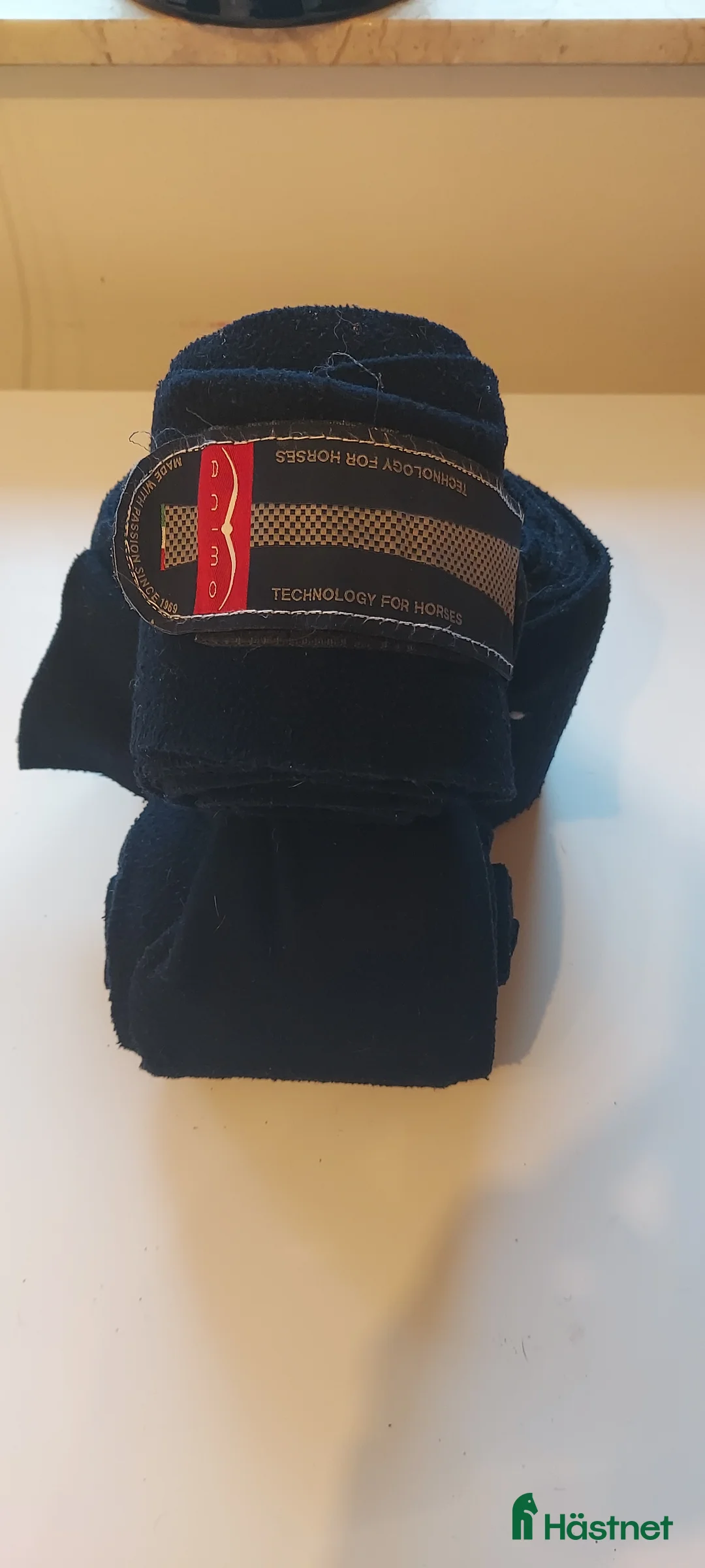 Benskydd hästutrustning till salu: Fleecelindor i Ekerö - Annons 1