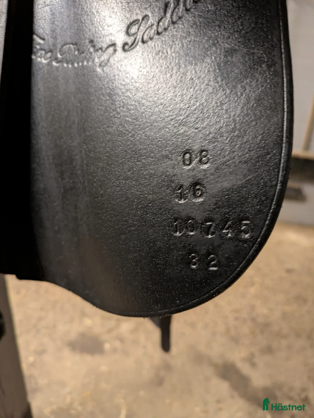 Sadlar hästutrustning till salu: Morris & Nolan dressyrsadel  i Åkersberga - Annons 3