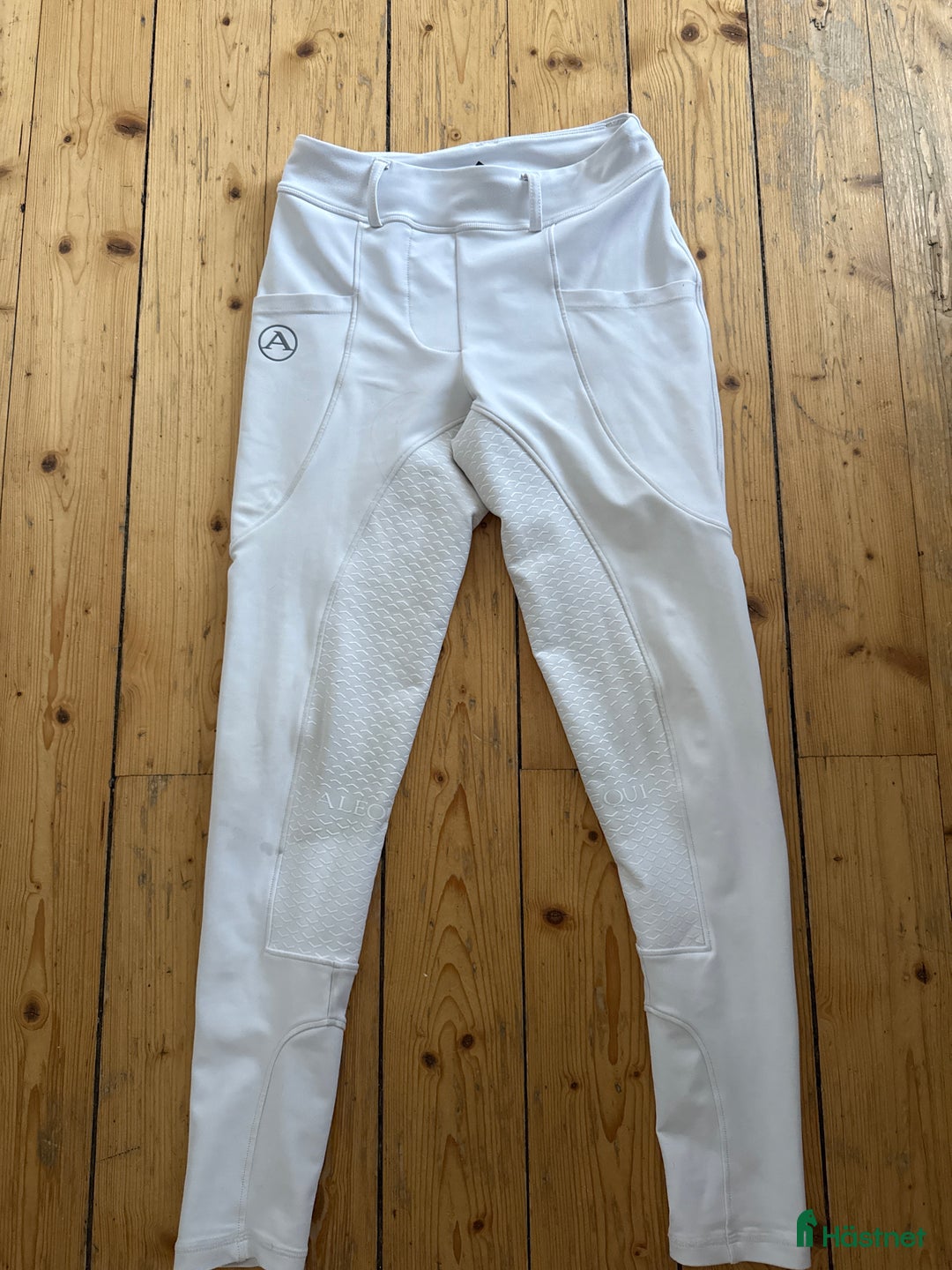 Ridbyxor ryttarutrustning till salu: Vita alequi ridbyxor  i Uppsala - Annons 1