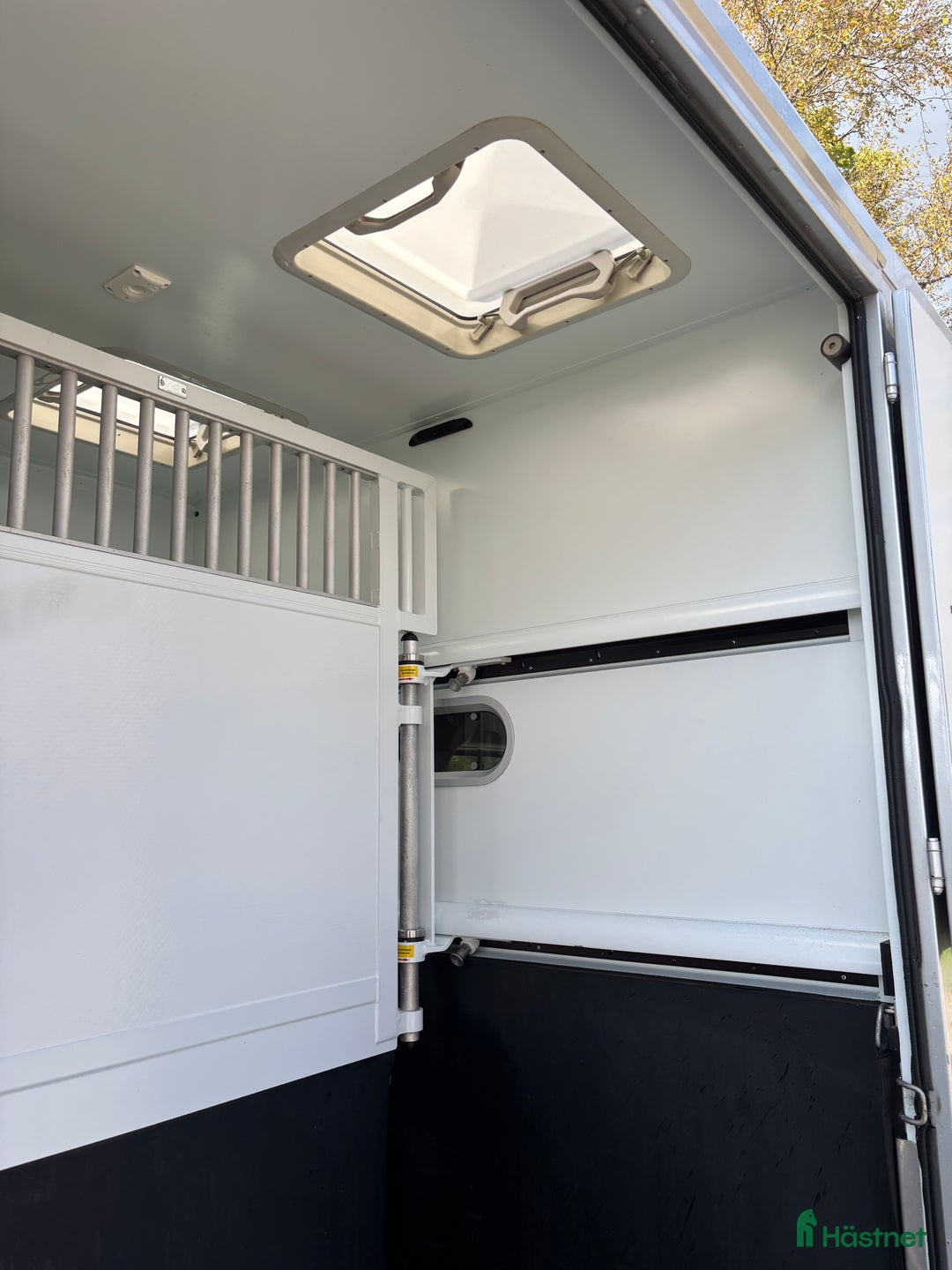 Hästlastbilar  fordon & transport till salu: Theault proteo 5L switch Hästlastbil  i Västerås - Annons 8