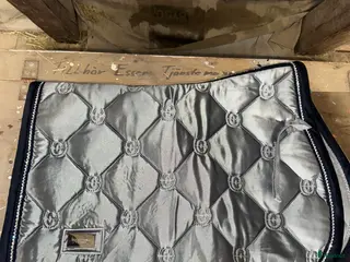 Schabrak & Vojlockar hästutrustning till salu: Equestrian Stockholm schabrak i Finspång - Annons 2