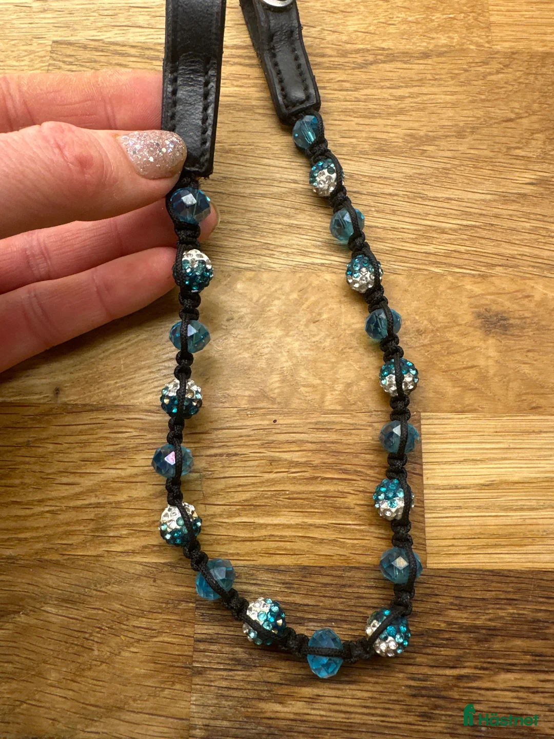 Träns hästutrustning till salu: Pannband svart med blå stenar Ponny - Annons 2