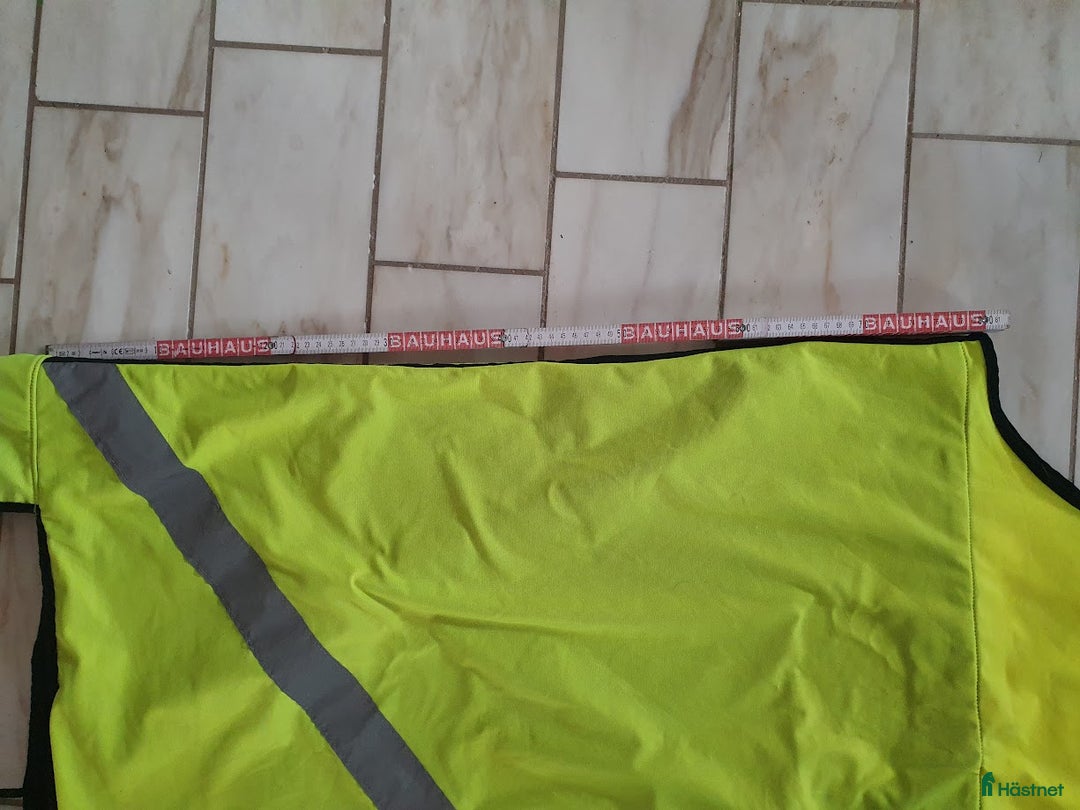 Täcken hästutrustning till salu: Reflextäcke i Dösjebro - Annons 2