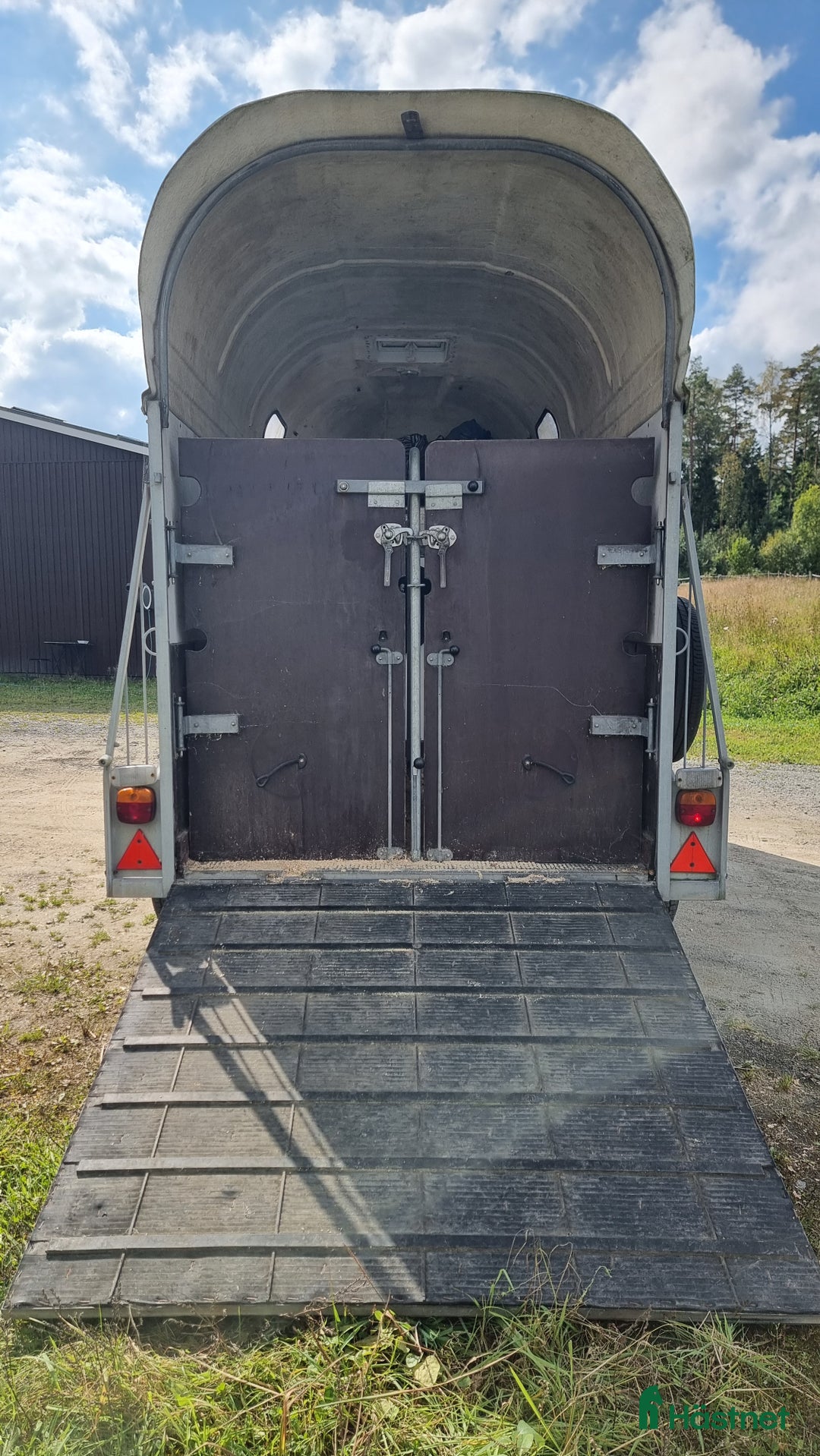 Hästtransporter  fordon & transport till salu: Renoverat Boj släp inkl sommar & vinterdäck i Sätila - Annons 7