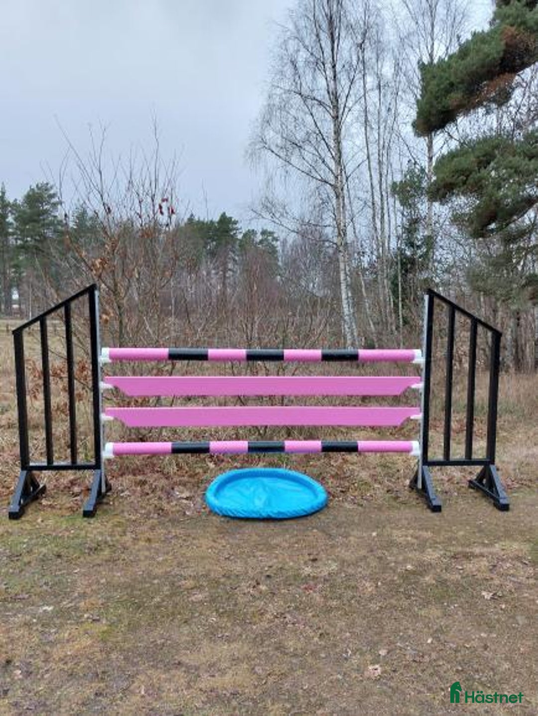Övrig utrustning övrig utrustning till salu: Kompletta hopphinder - Annons 4