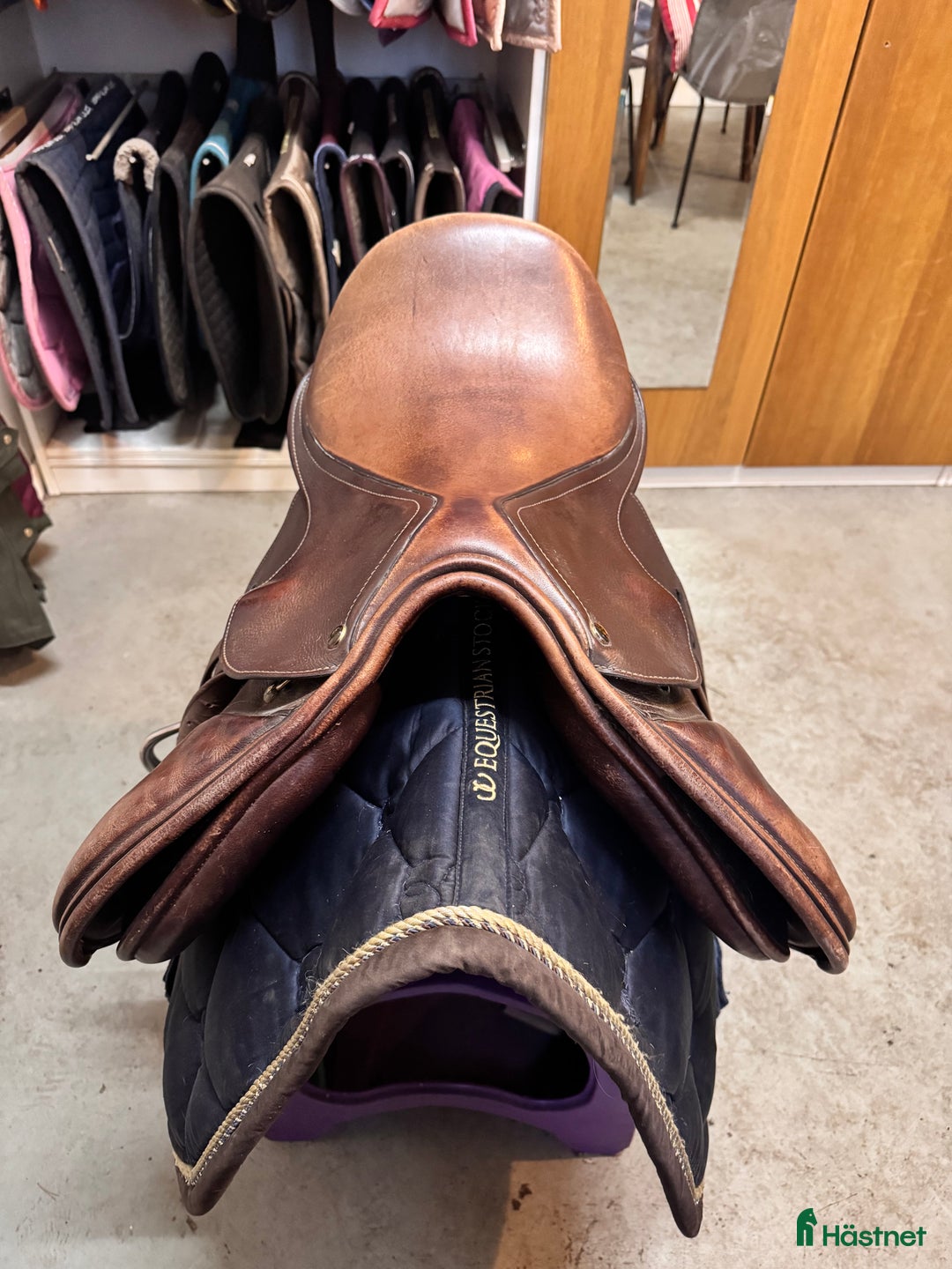 Sadlar hästutrustning till salu: Hoppsadel säljes i Örkelljunga - Annons 3