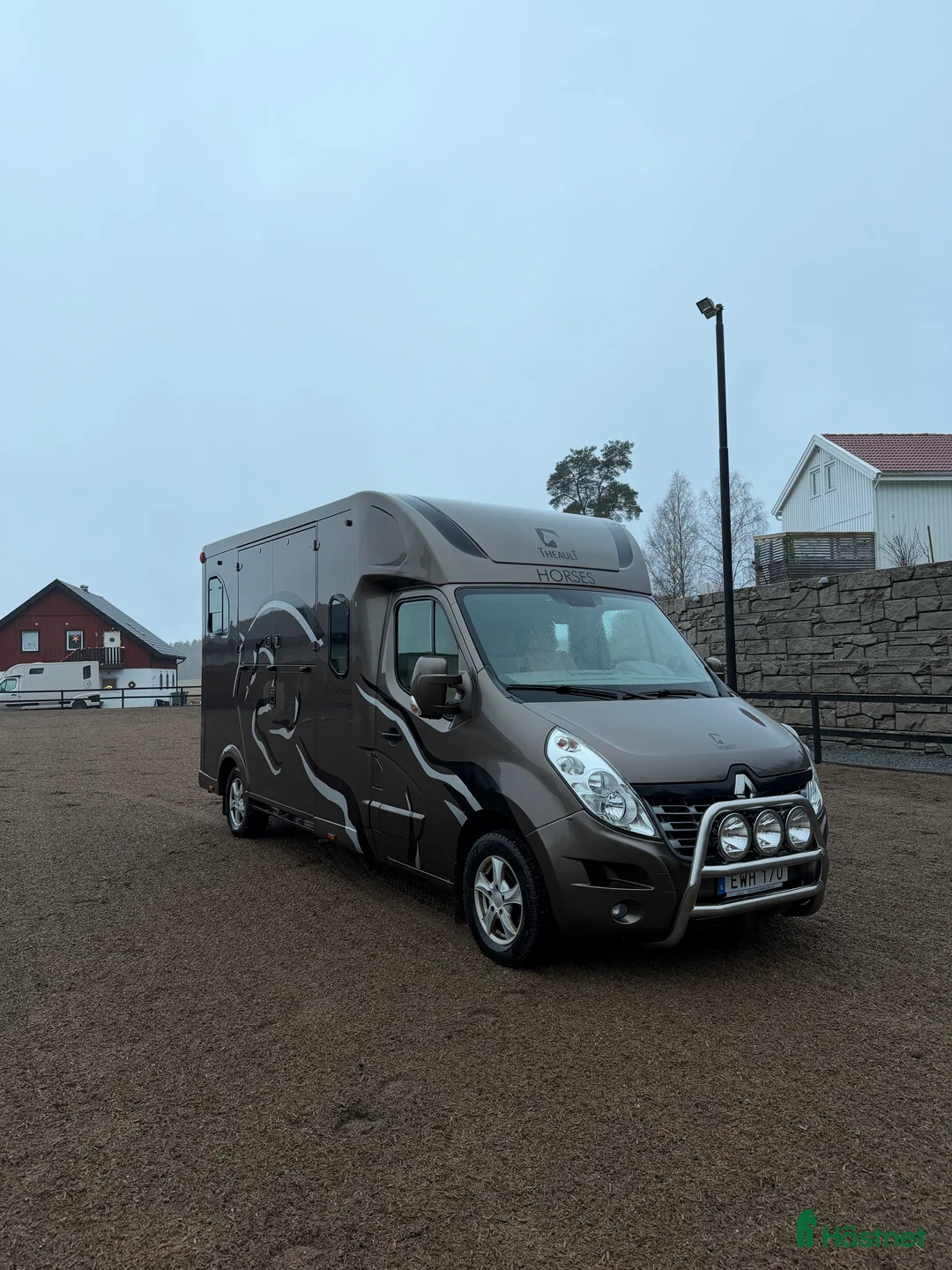 Hästlastbilar  fordon & transport till salu: Mycket fin theault proteo 5 Hästlastbil  i Västerås - Annons 2