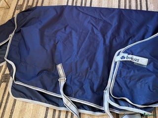 Täcken hästutrustning till salu: Vintertäcke Bucas Freedom 300g i Motala - Annons 19