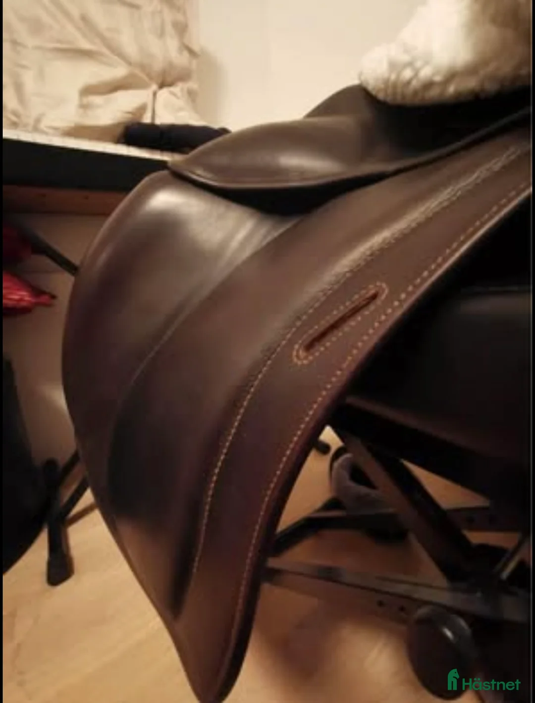 Sadlar hästutrustning till salu: Luc Childeric DI i Linköping - Annons 2