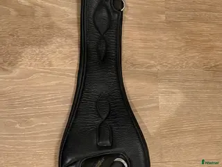 Sadeltillbehör hästutrustning Kavalkad Anatomisk sadelgjord 110cm - Annons 1