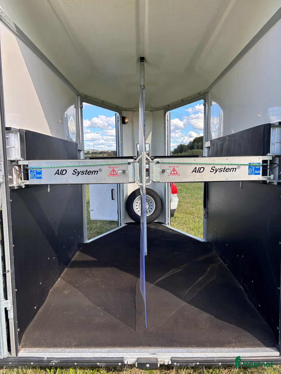 Galleribild {{count}}