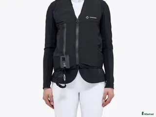 Säkerhetsvästar ryttarutrustning till salu: Airbag Cavalleria Toscana - Annons 6