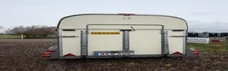 Hästtransporter  fordon & transport till salu: Fin hästtransport med sadelkammare och packhylla - Annons 4