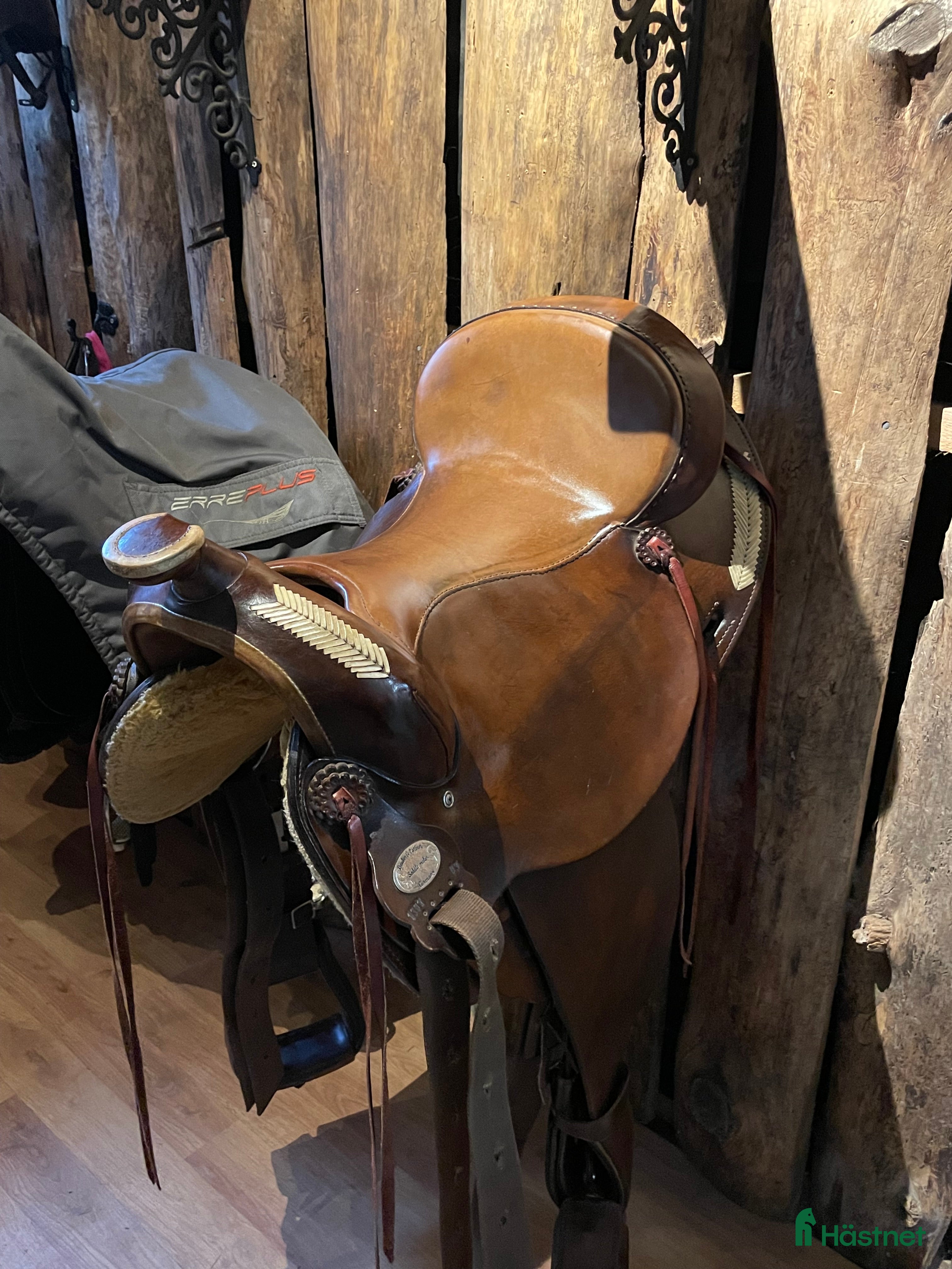 Sadlar hästutrustning till salu: Western sadel i Markaryd - Annons 23