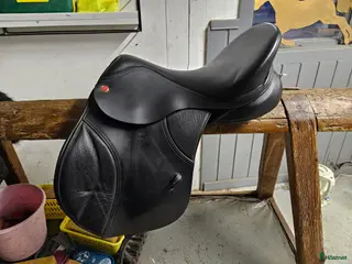 Sadlar hästutrustning Thorowgood t8 allround i Alingsås - Annons 3