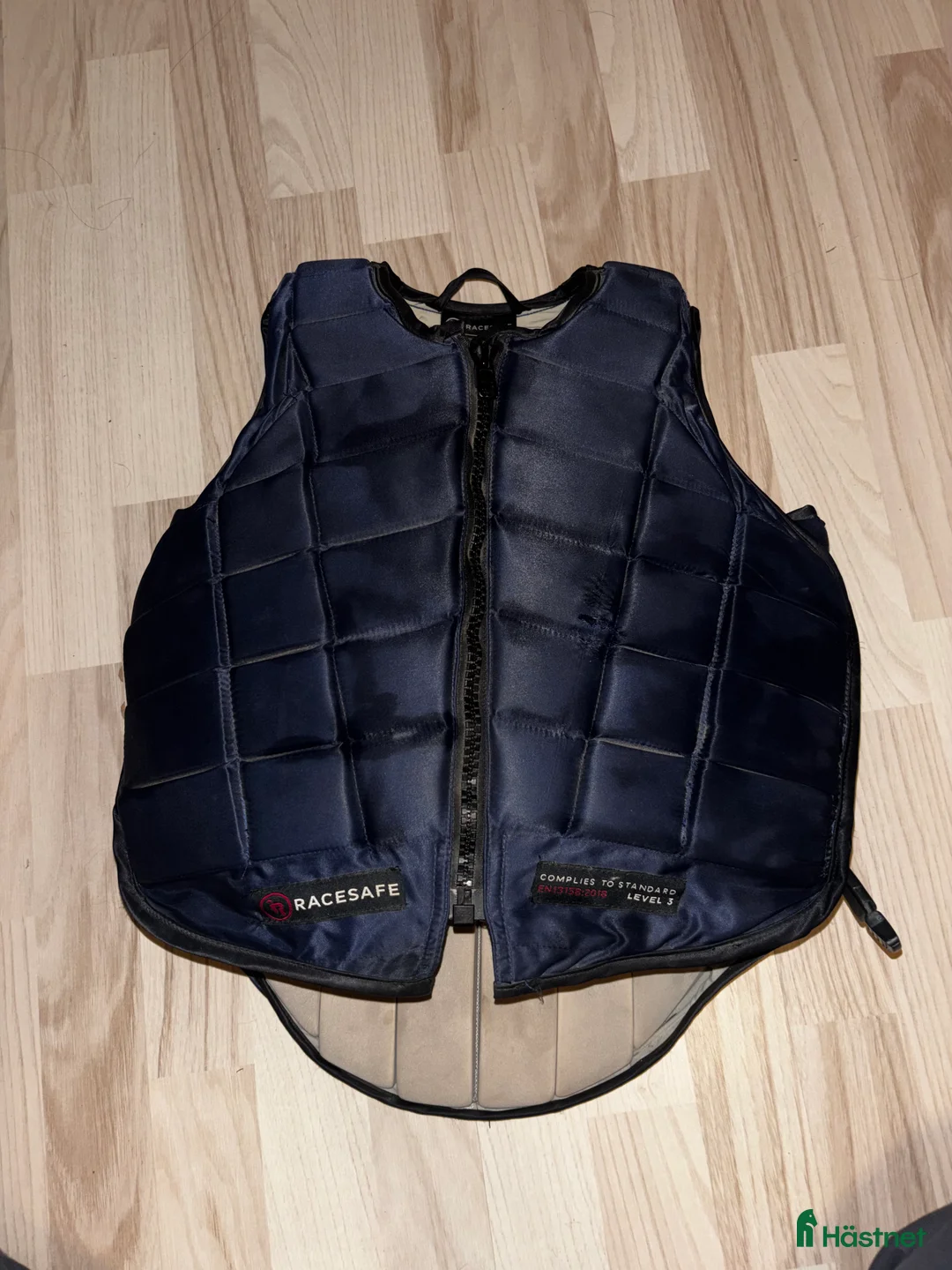 Säkerhetsvästar ryttarutrustning till salu: Racesafe väst – mörkblå, Childs X-Large - Annons 1