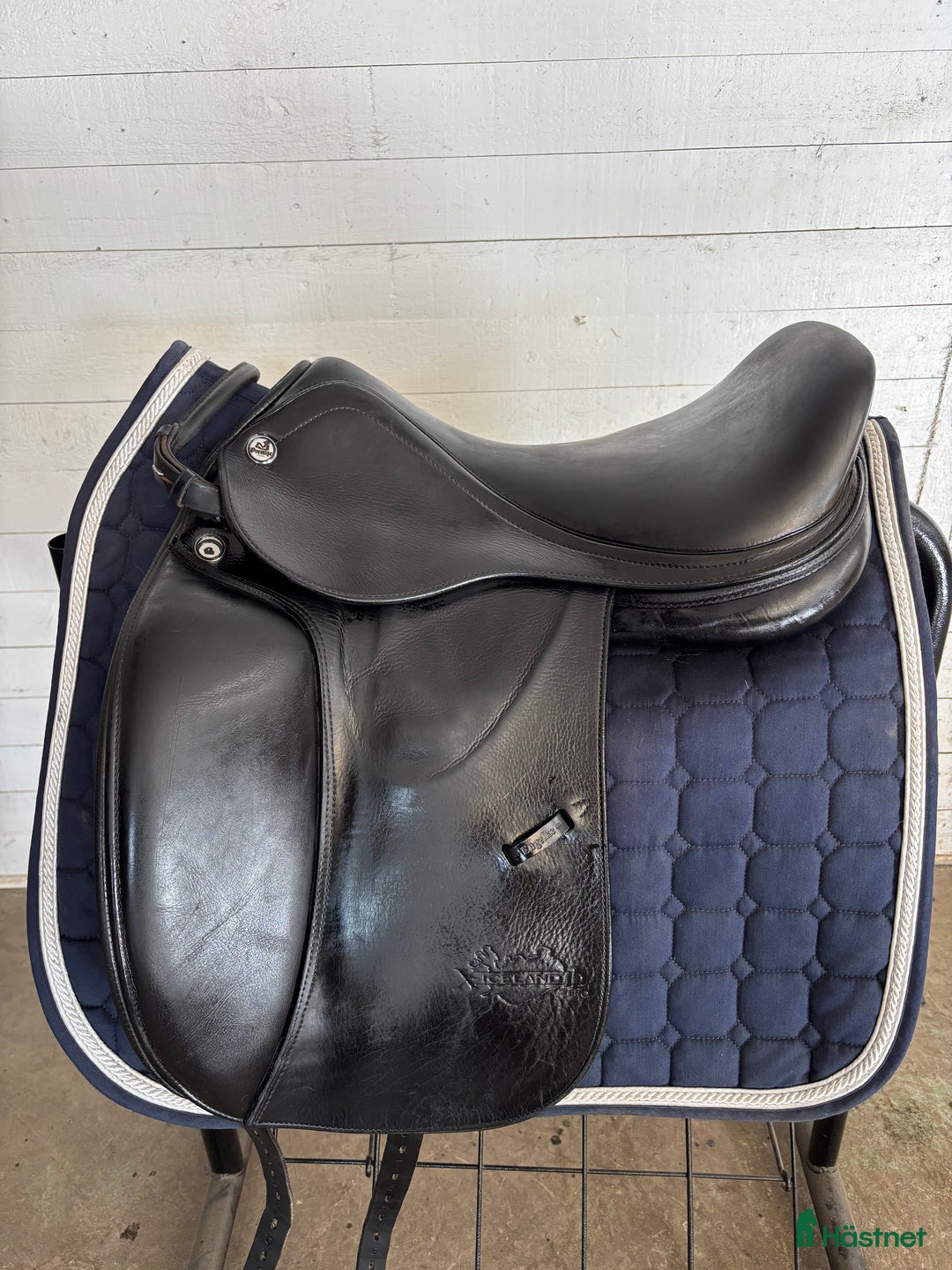 Sadlar hästutrustning till salu: Mängder med sadlar!  i Nossebro - Annons 18