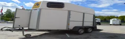 Hästtransporter  fordon & transport till salu: Värmlandsvagnen Gaupen 2020 Totalvikt 1800kg - Annons 2