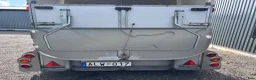 Hästtransporter  fordon & transport till salu: Rymlig trailer med sadelkammare  - Annons 6