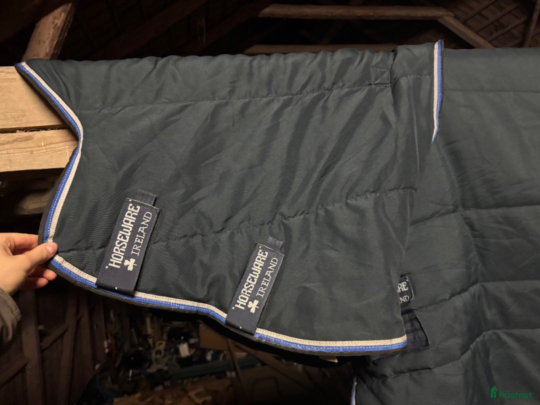 Täcken hästutrustning till salu: Horseware amigo 450g  i Järna - Annons 2