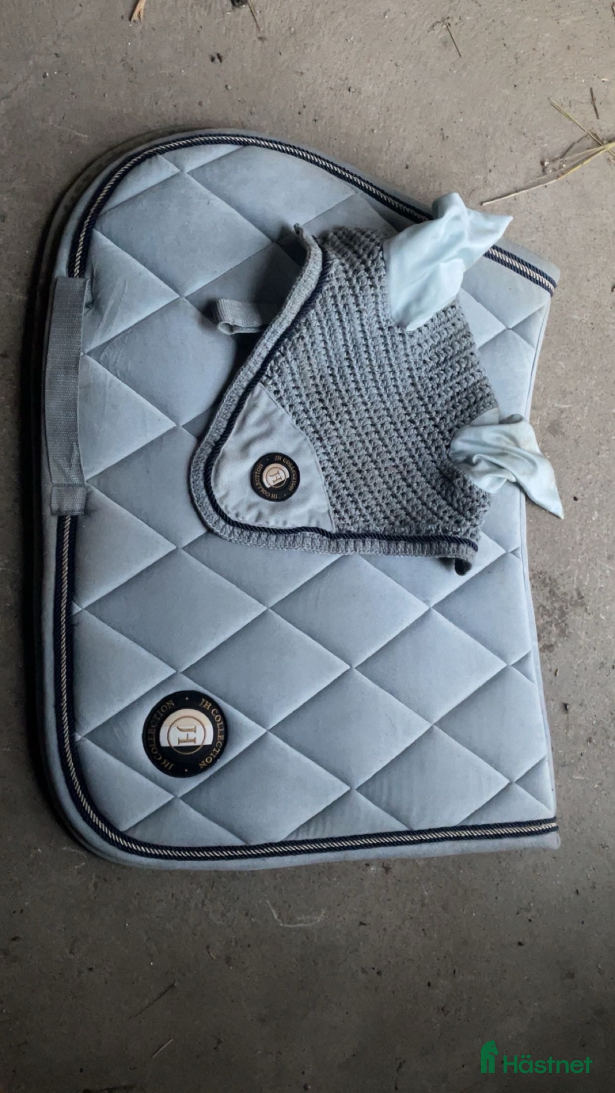 Schabrak &amp; Vojlockar hästutrustning till salu: Blått JH collection set i Norrtälje - Annons 3