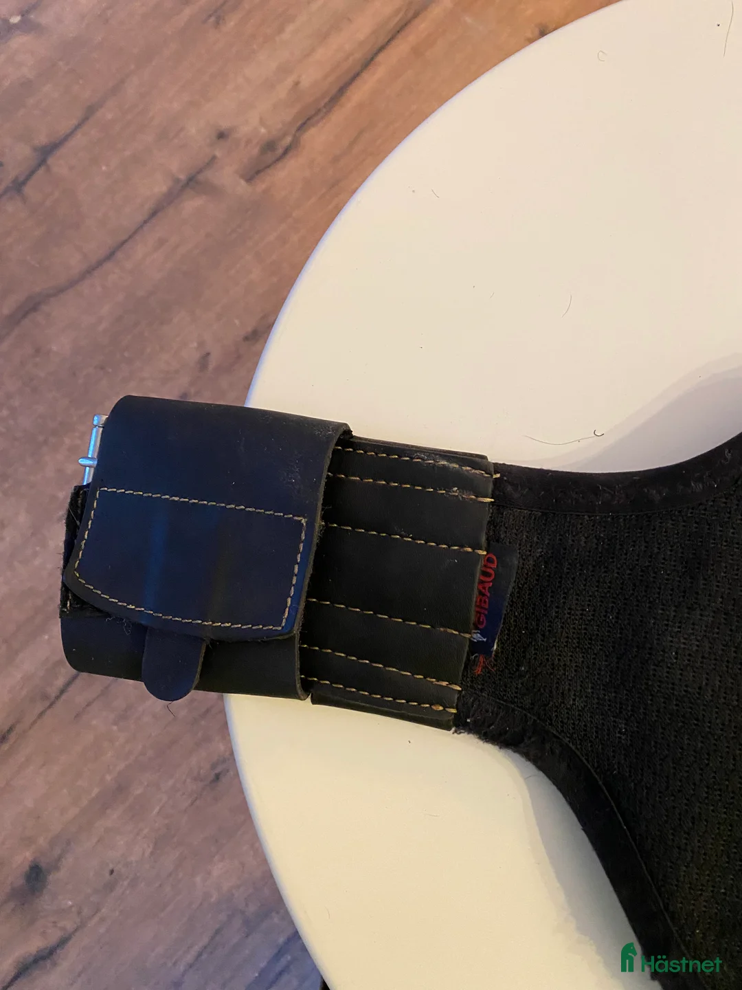 Sadeltillbehör hästutrustning till salu: Eric le Tixerant Dressyrgjord - Annons 3