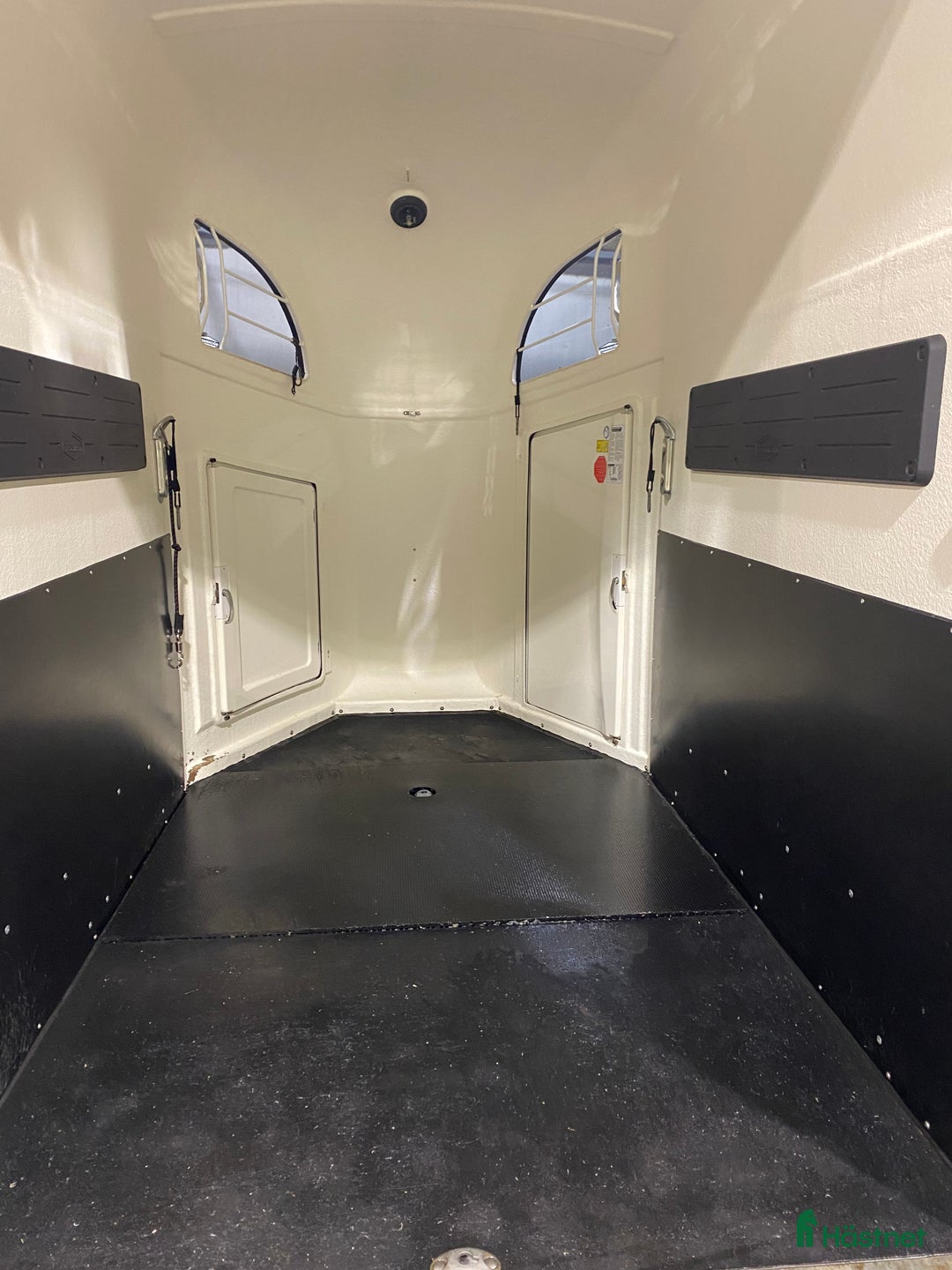 Hästtransporter  fordon & transport till salu: Böckman Comfort - nyskick momsad!  i Sundsvall - Annons 3