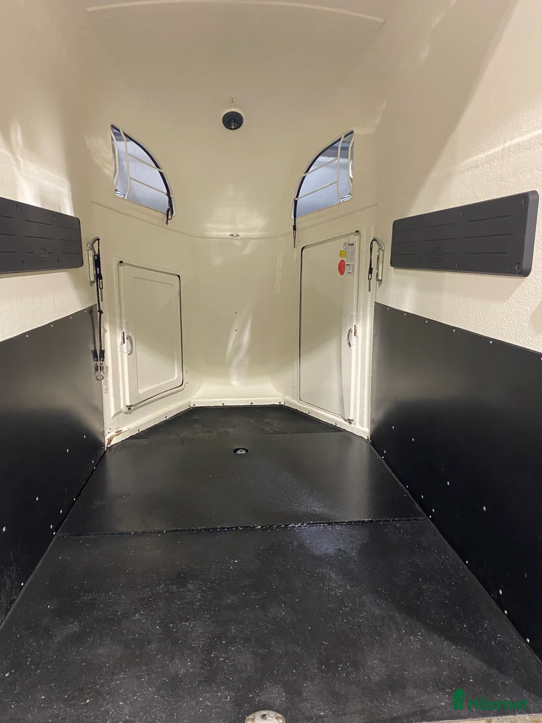 Hästtransporter  fordon & transport till salu: Böckman Comfort - nyskick momsad!  i Sundsvall - Annons 3