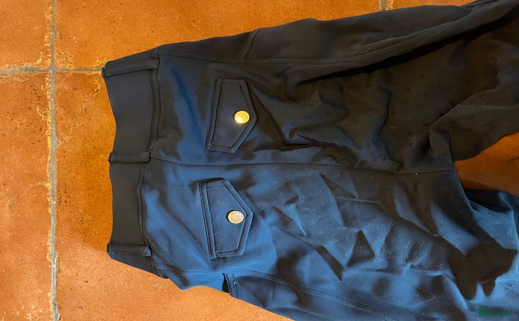 Ridbyxor ryttarutrustning till salu: Ridbyxor  i Sundsvall - Annons 12