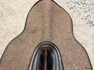 Sadeltillbehör hästutrustning Sadelpadd i Enskede - Annons 1