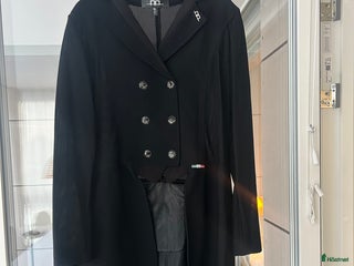 Jackor & Kavajer ryttarutrustning till salu: Fin Dressyrfrack i nyskick i Tranås - Annons 2