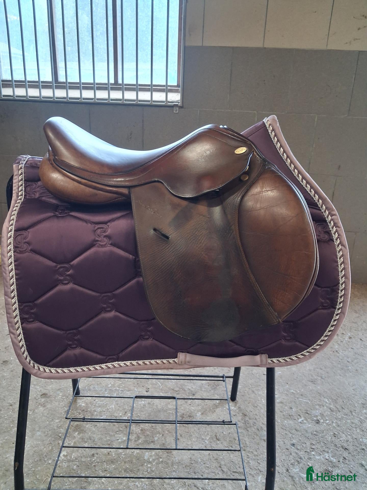 Sadlar hästutrustning Santa Cruz Celine 16" - Annons 10
