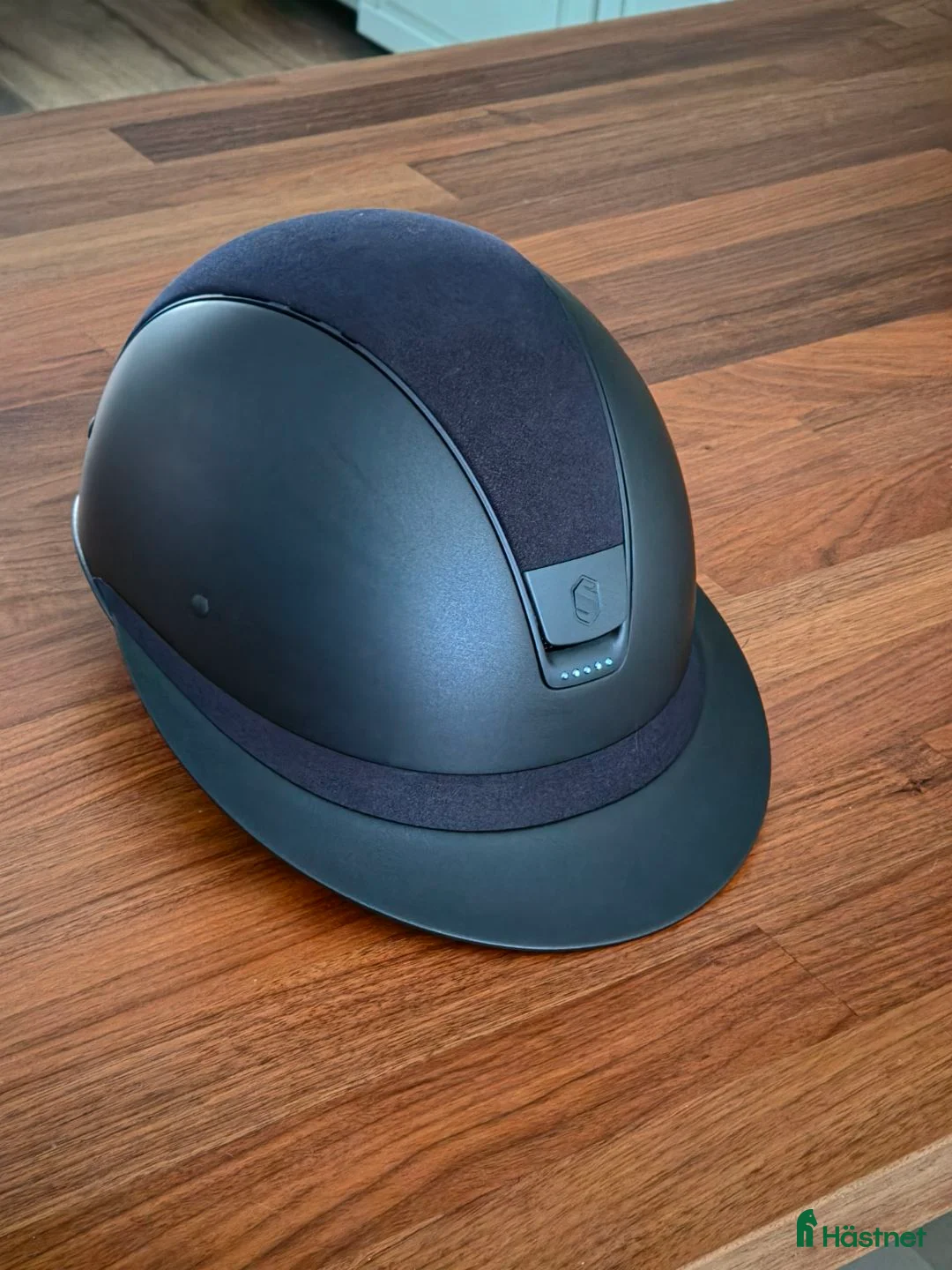 Hjälmar ryttarutrustning till salu: Samshield Limited Edition - Annons 1