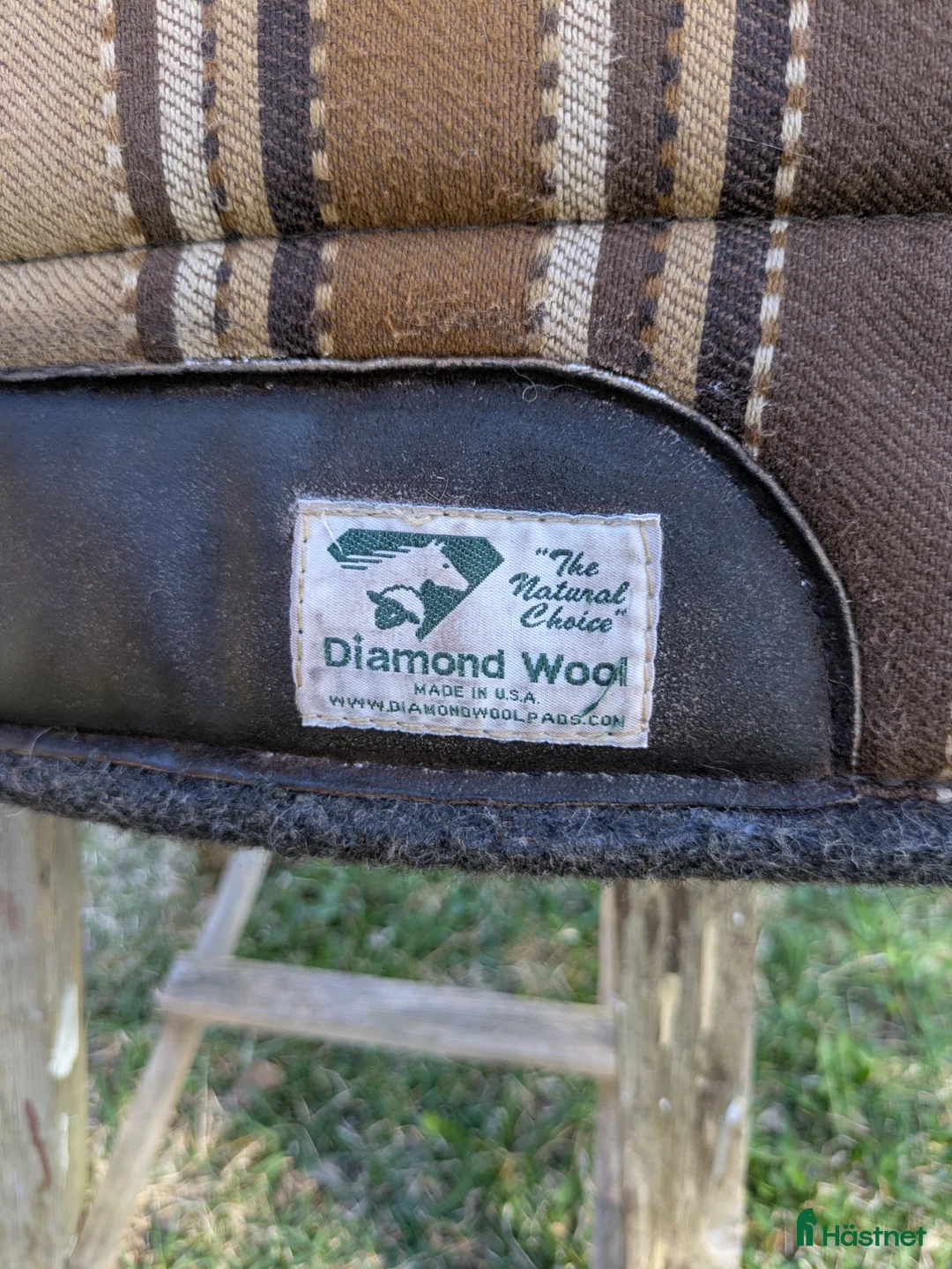 Schabrak & Vojlockar hästutrustning till salu: Westernpad Diamond Wool - Annons 2