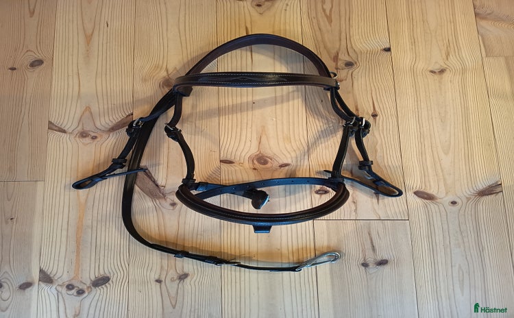 Träns hästutrustning till salu i Torslanda - Annons 12