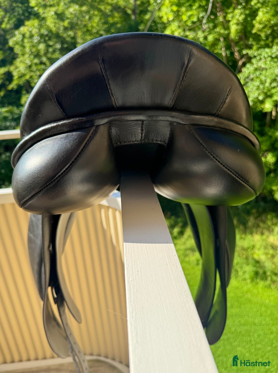 Sadlar hästutrustning till salu: Dressyrsadel Trainers 17” MW i Göteborg - Annons 2