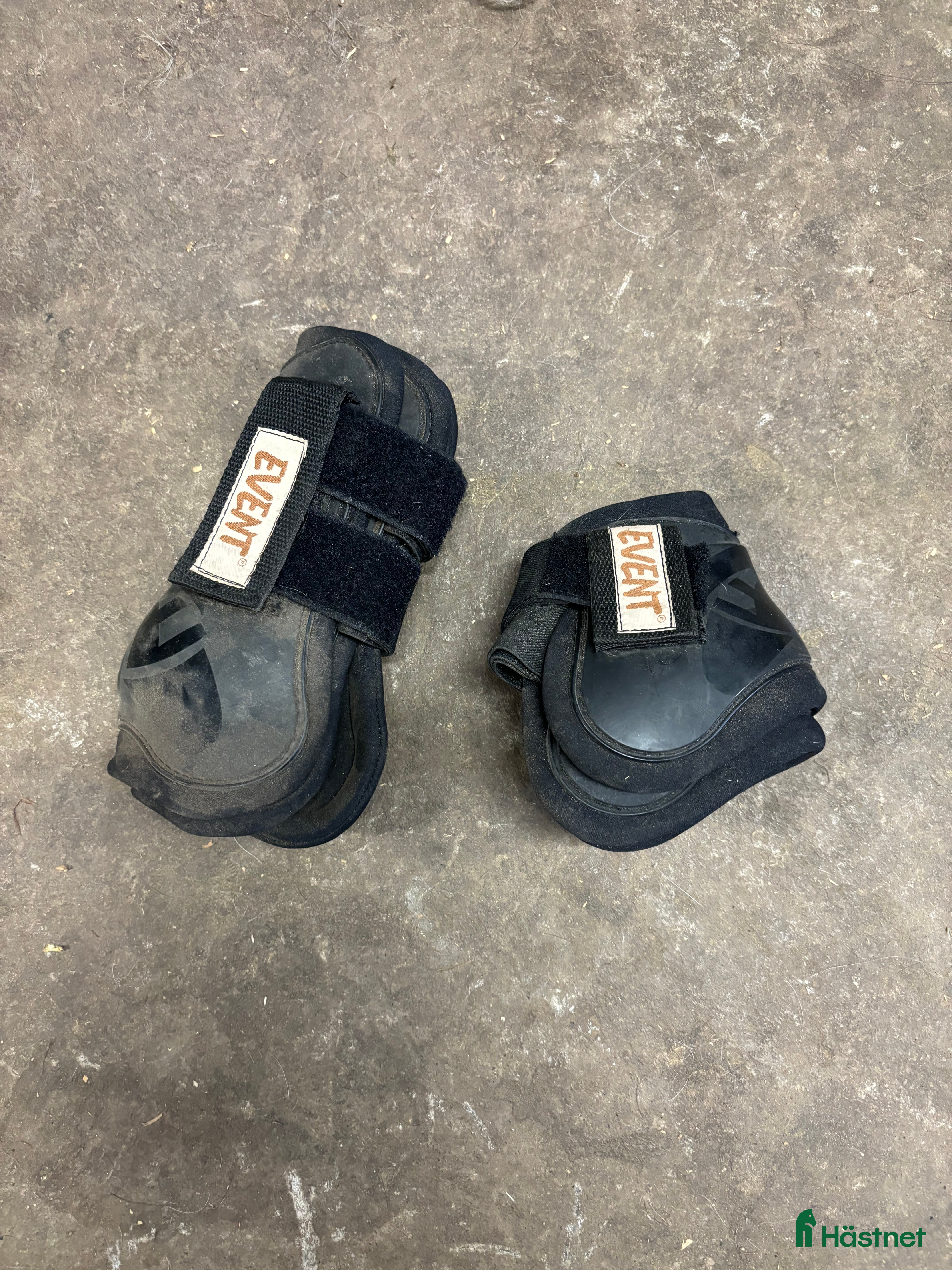 Benskydd hästutrustning till salu: Benskydd  i Vinninga - Annons 23