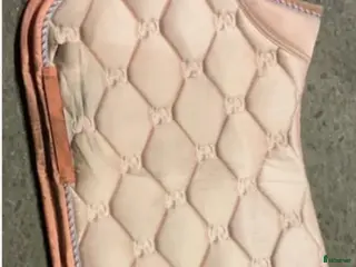 Schabrak & Vojlockar hästutrustning söljer ett nytt ps! i Ås - Annons 2