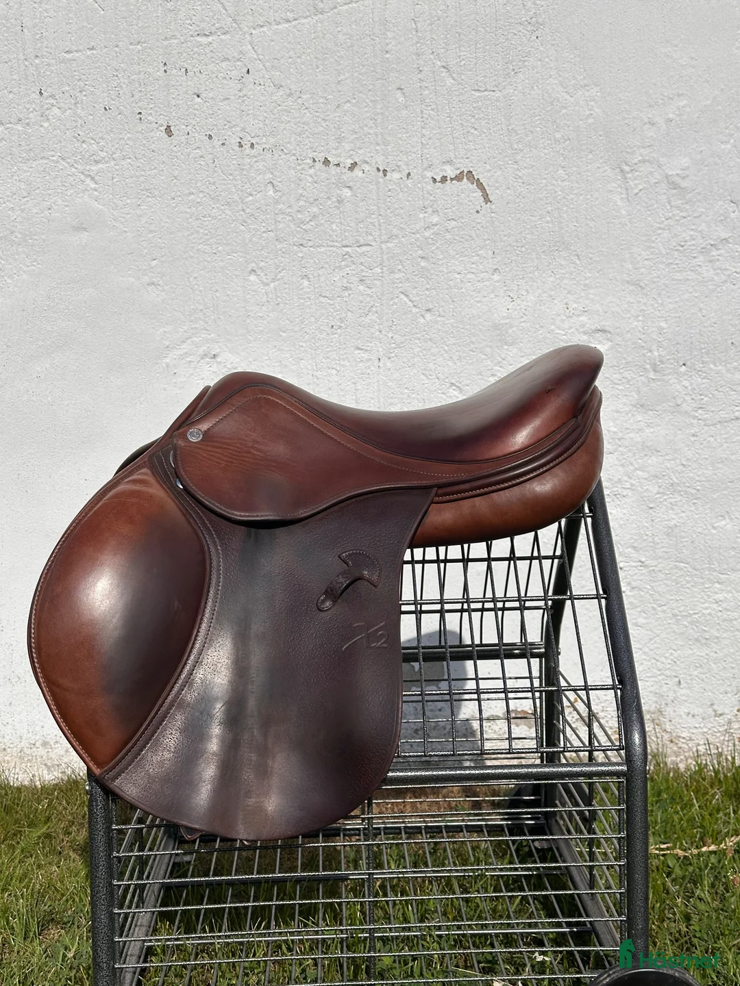 Sadlar hästutrustning till salu: ErgoX2 Courage 17" Wide – Ergonomisk hoppsadel - Annons 2