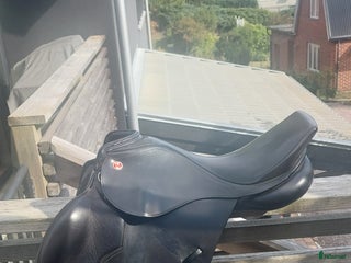 Sadlar hästutrustning till salu: Kieffer hoppsadel i Karlshamn - Annons 14