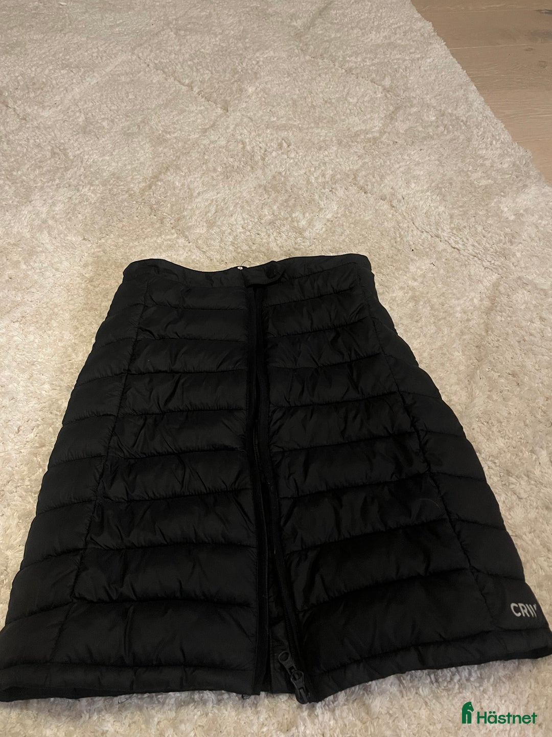 Säkerhetsvästar ryttarutrustning till salu: Säkerhetsväst, lång vinter kappa, ridkjol - Annons 5