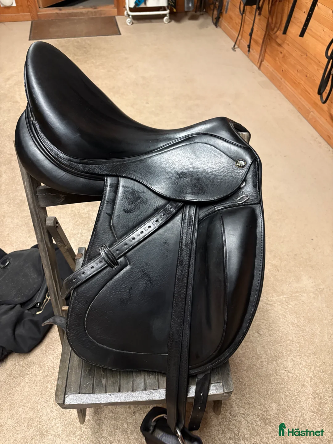 Sadlar hästutrustning till salu: Lippo supreme - Annons 1