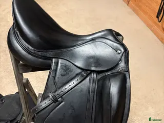 Sadlar hästutrustning Lippo supreme - Annons 1