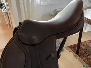 Sadlar hästutrustning Ergox2 Confidence brun kalvskinn - Annons 2
