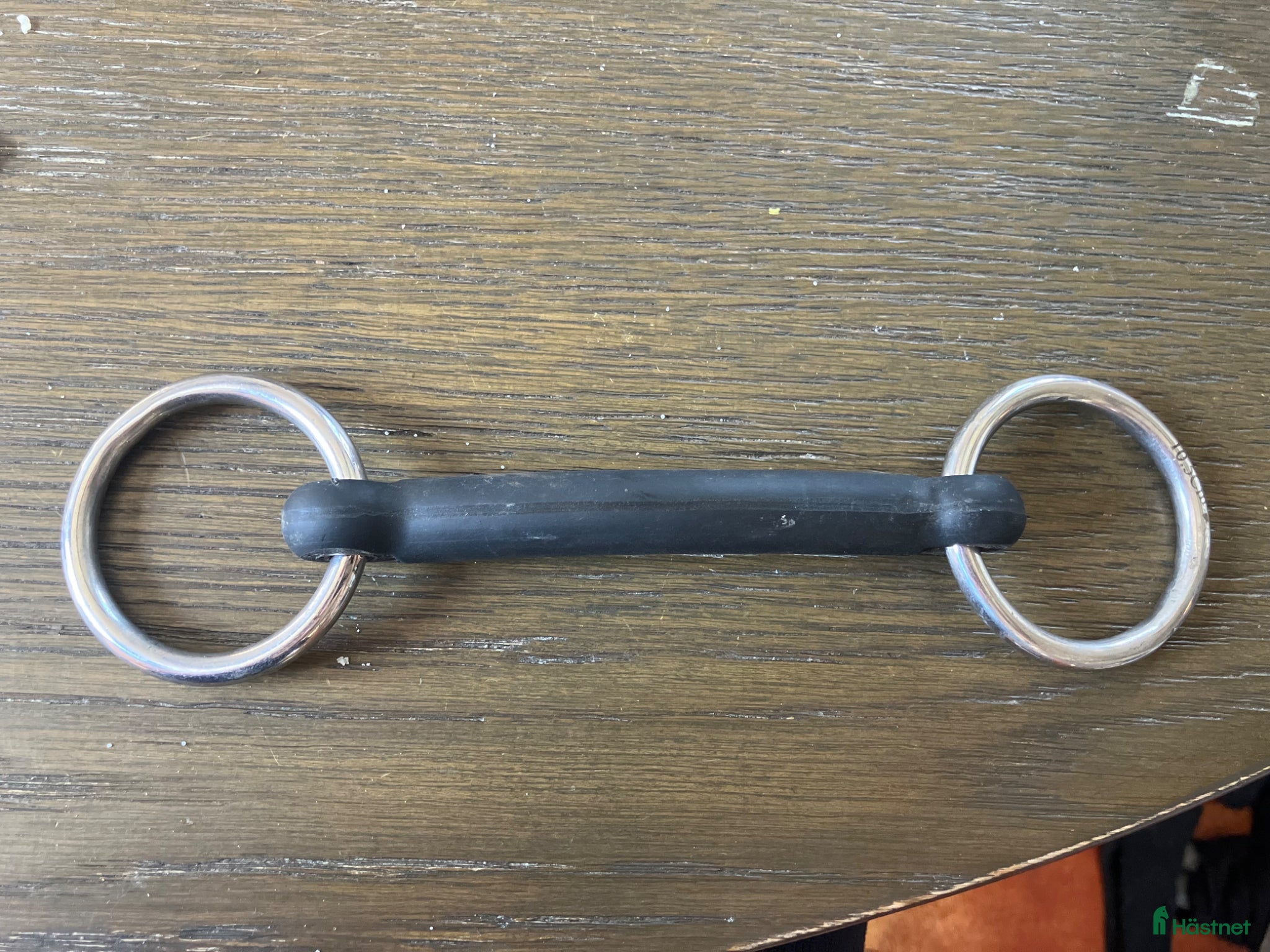 Bett hästutrustning Rakt gummibett - Annons 3