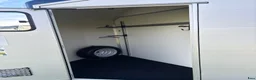 Hästtransporter  fordon & transport till salu: Cheval Maxi2  - Annons 5