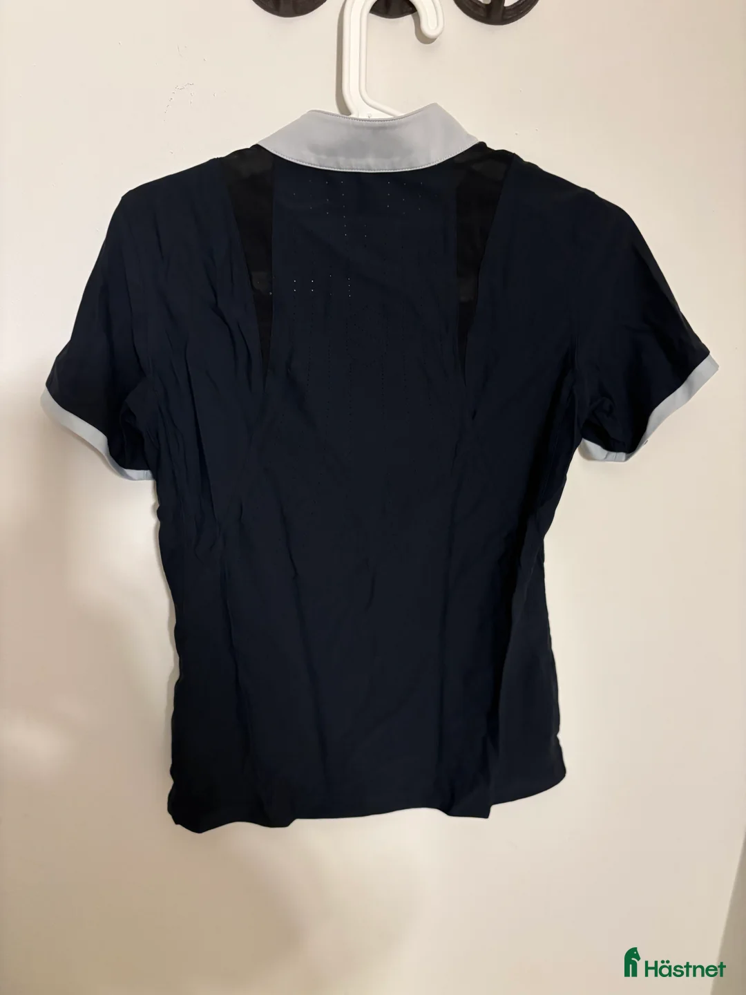 Övrigt Ridkläder ryttarutrustning till salu: Samshield tävlings topp  i Vetlanda - Annons 2