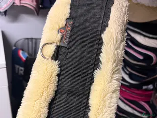 Sadeltillbehör hästutrustning Kentucky fluffgjord i Motala - Annons 13